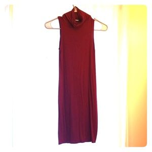 Missguided bodycon dress. Maroon. Sleeveless.